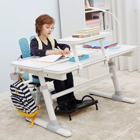 Podnóżek ergonomiczny Ergo Office, podstawka pod nogi, płynnie regulowany kąt nachylenia, ER-412 Podnóżek ergonomiczny Ergo Office, podstawka pod nogi, płynnie regulowany kąt nachylenia, ER-412