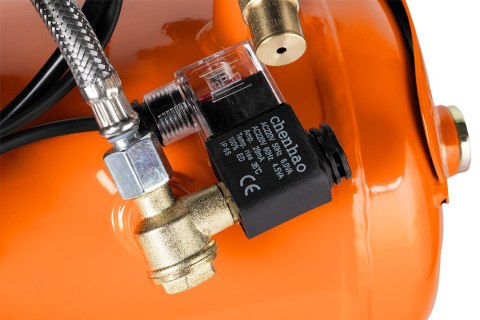 Kompresor bezolejowy 12l Kompresor bezolejowy 12l