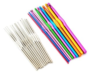 AG645B Zestaw szydełek 22el
